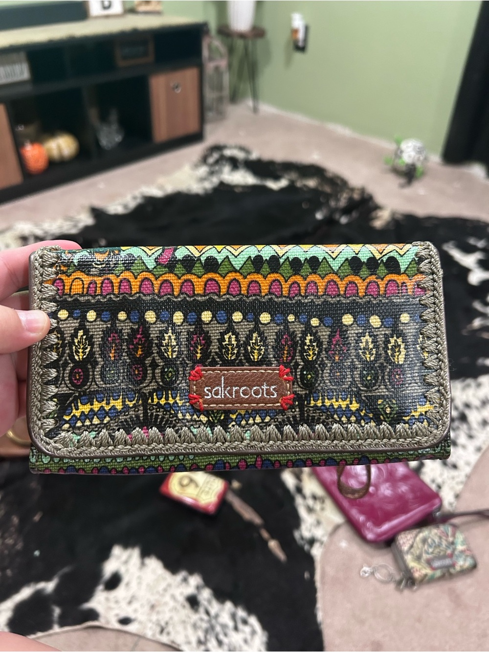 Sakroots Multicolor Embroidered Pattern Wallet - Picture 1 of 5